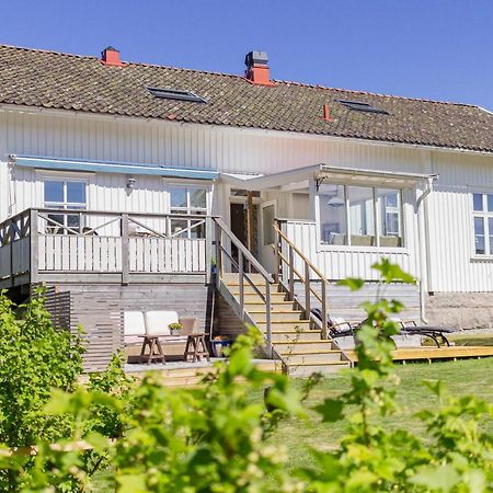 Rosenhill Bed & Breakfast Grebbestad Exterior foto