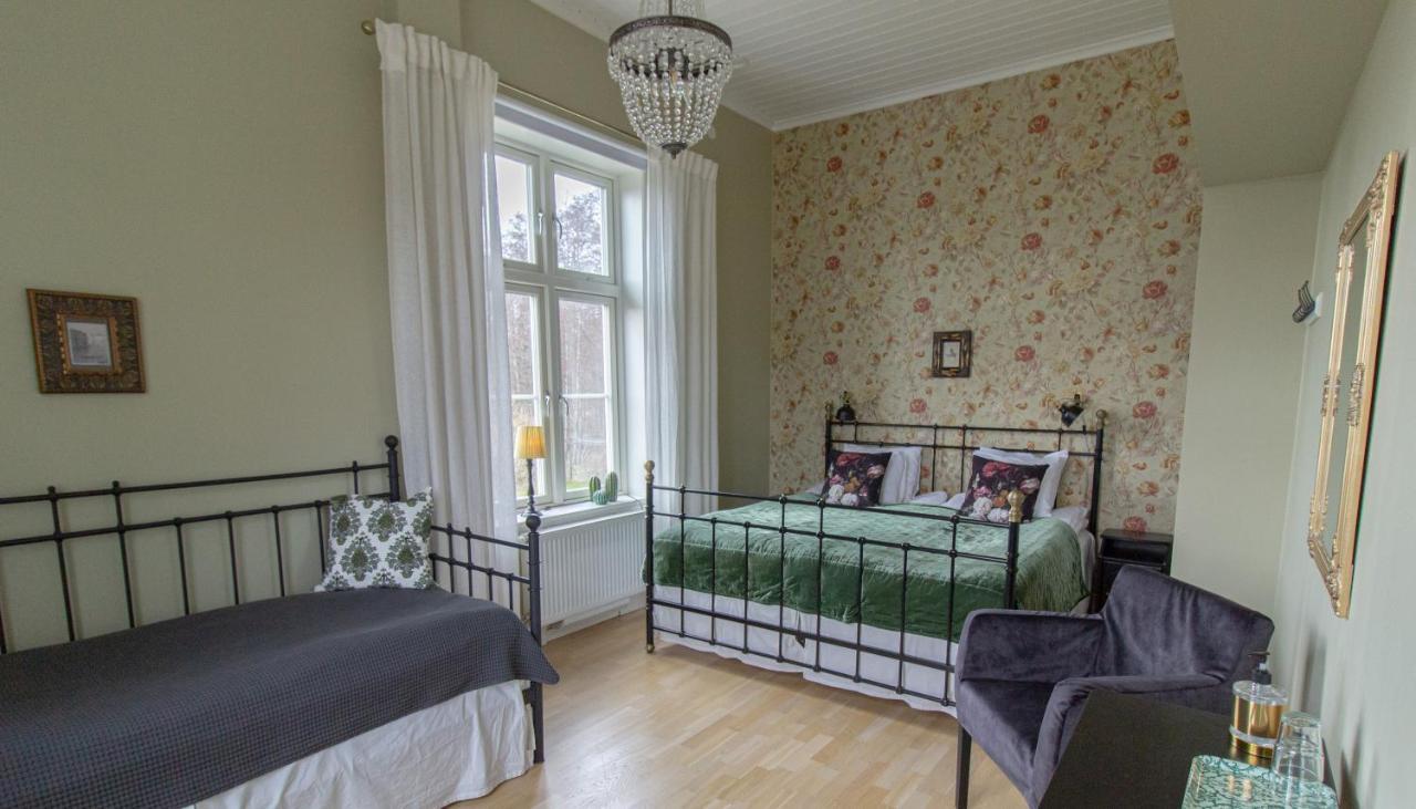 Rosenhill Bed & Breakfast Grebbestad Exterior foto